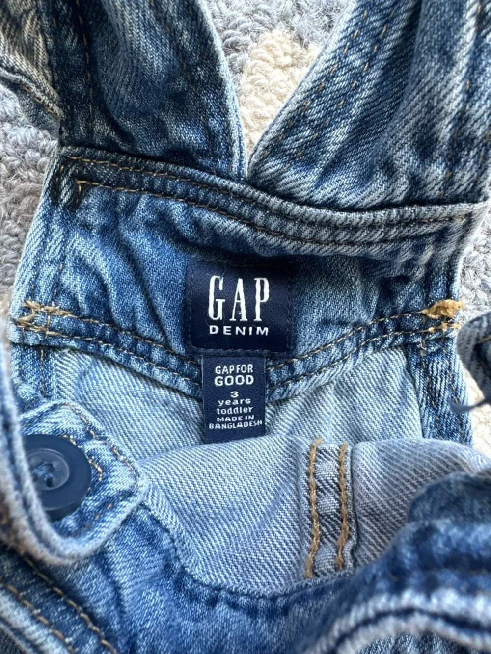 The CUTEST 3T Bundle Gap/Gymboree, denim overalls, floral pants and Skye tank